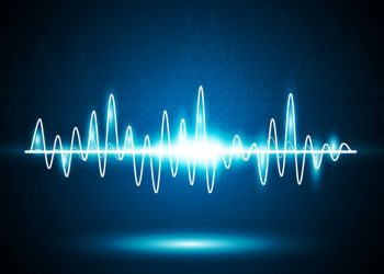 "العمليات الجراحية لم تساعد – أورن أعاد صوتي" –  أورن زريف  – Oren Zarif