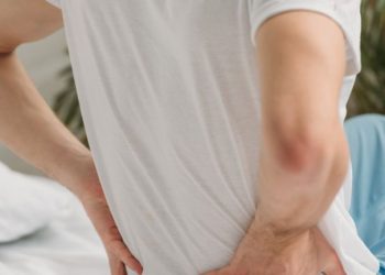 "آلام الظهر مرت بفضل أورن ظريف" –  أورن زريف  – Oren Zarif